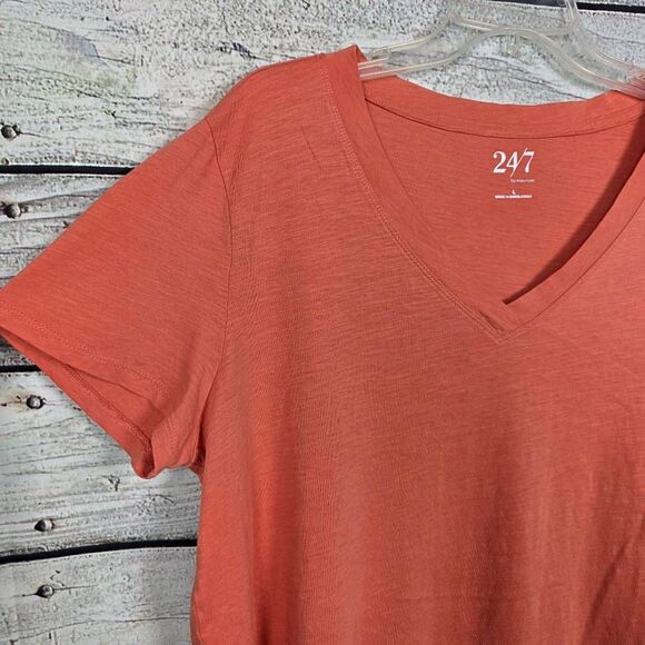 24/7 by Maurices Coral Cotton V-Neck Tee L - Picture 3 of 7